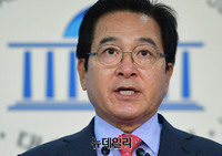 [포토] 심재철 의원 "北석탄 국내 반입한 선박은 알려진 2척보다 많다"