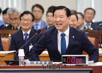 [포토] 국회 국방위 참석한 기찬수 병무청장