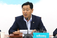 [포토] 모두발언 하는 김관영 바른미래당 원내대표