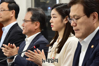 [포토] 박수치는 피겨 스타 김연아