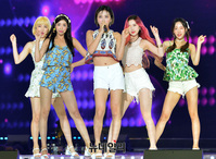 [포토] 상큼한 무대 선보이는 지비비