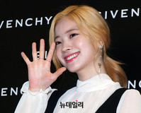 [포토] 트와이스 다현, 손바닥 만한 얼굴