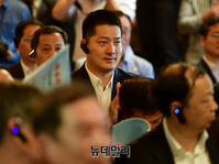 [포토] 중국의원팀 코치로 참석한 창하오 프로기사