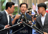 [포토] 특검에 재소환 되는 김경수 경남지사