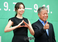 [포토] 3회 맞은 울주세계산악영화제, 홍보대사 된 '안소희-엄홍길'