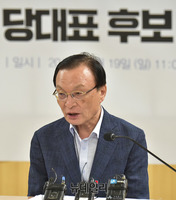 [포토] 모두발언 하는 이해찬 민주당 당대표 후보