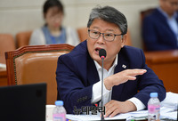 [포토] 국회 행안위서 발언하는 조원진 의원
