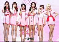 [포토] 신곡 '왓더헥'으로 돌아온 샤샤