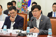 [포토] 축사하는 김상조 공정거래위원장