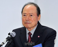 [포토] 2018북한인권백서 세미나 참석한 이재춘