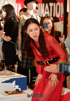 [포토] 폭우로 지각한 공효진 "늦어서 죄송해요"