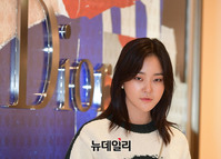 [포토] 모델 포스 풍기는 강승현