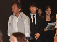 [포토] 갈라콘서트 간담회 입장하는 정명훈-조성진