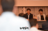 [포토] 소상공인 질의 듣는 이병태 교수