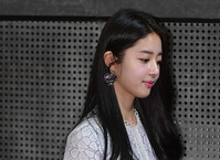 [포토] 팔로우미10 출연하는 보너스베이비 문희