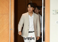 [포토] 입장하는 송승헌