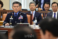 [포토] 질문에 답하는 정경두 국방부장관 후보자