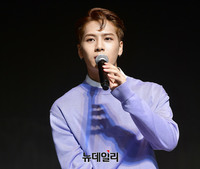 [포토] 정규앨범 소개하는 갓세븐 잭슨