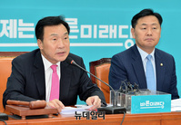 [포토] 모두발언 하는 손학규 바른미래당 대표