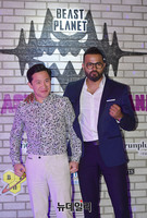 [포토] 오픈파티 참석한 럭키-미키 김