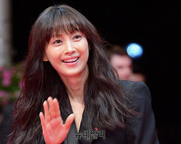 [부산국제영화제] 이나영, 변함없는 미모