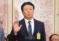 [포토] 증인 선서하는 무등산 폭격기 선동열 감독