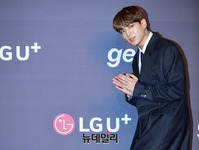 [2018MGA] 손모으고 입장하는 방탄소년단 정국