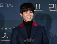 [포토] 엑소시스트로 안방 복귀한 연우진