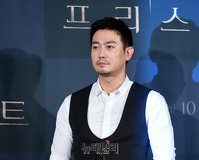 [포토] 프리스트, 모두를 지키려는 엑소시스트 역 맡은 박용우