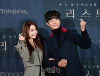 [포토] 드라마 '프리스트'서 호흡 맞추는 정유미-연우진