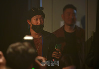 [포토] 아내 별 쇼케이스 무대 찾은 가수 하하