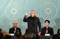 [포토] 워너원 박우진 "타이틀곡 포인트 안무에요"