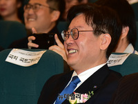 [포토] 철도정책세미나 참석한 이재명 경기지사