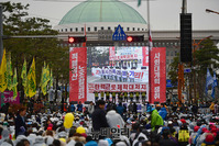 [포토] 국회 의사당대로 메운 민노총