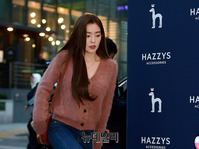 [포토] 명동에 등장한 레드벨벳 아이린