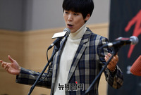 [포토] 뮤지컬 '팬텀' 연습실, 노래하는 카이