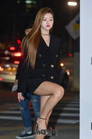 [포토] 각선미 드러낸 오마이걸 유아