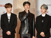 [2018AAA] 인사말하는 BTS리더 RM