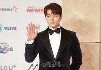 [2018AAA] 인피니트 엘 "김명수로 시상식 왔어요"