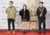 [2018AAA] 혼성그룹 KARD