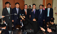 [포토] 긴급기자회견 갖는 야3당 원내대표단