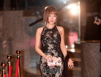 [포토] 시상식에 입장하는 배우 윤송아