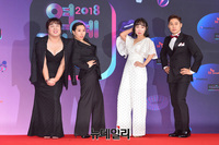 [포토] 김민경-신봉선-오나미-송중근, 자신감 넘치는 포즈