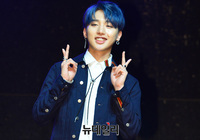 [포토] 몬트 나라찬, 미소짓게 하는 브이