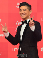 [포토] 임창정 "후배들과 함께 해 영광"