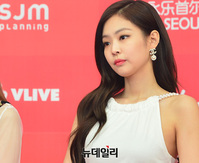 [포토] 블랙핑크 제니, 물 오른 미모