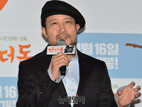 [포토] 오성윤 "영화 '언더독' 대박 나길"