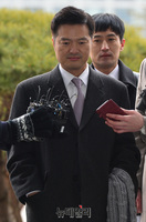 [포토] 김태우 수사관, 3번째 검찰 출석