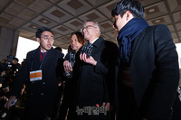 [포토] 굳은 얼굴의 양승태 전 대법원장