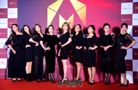 [포토] '모래시계' 여자 앙상블, 남심 떨리게 하는 포즈